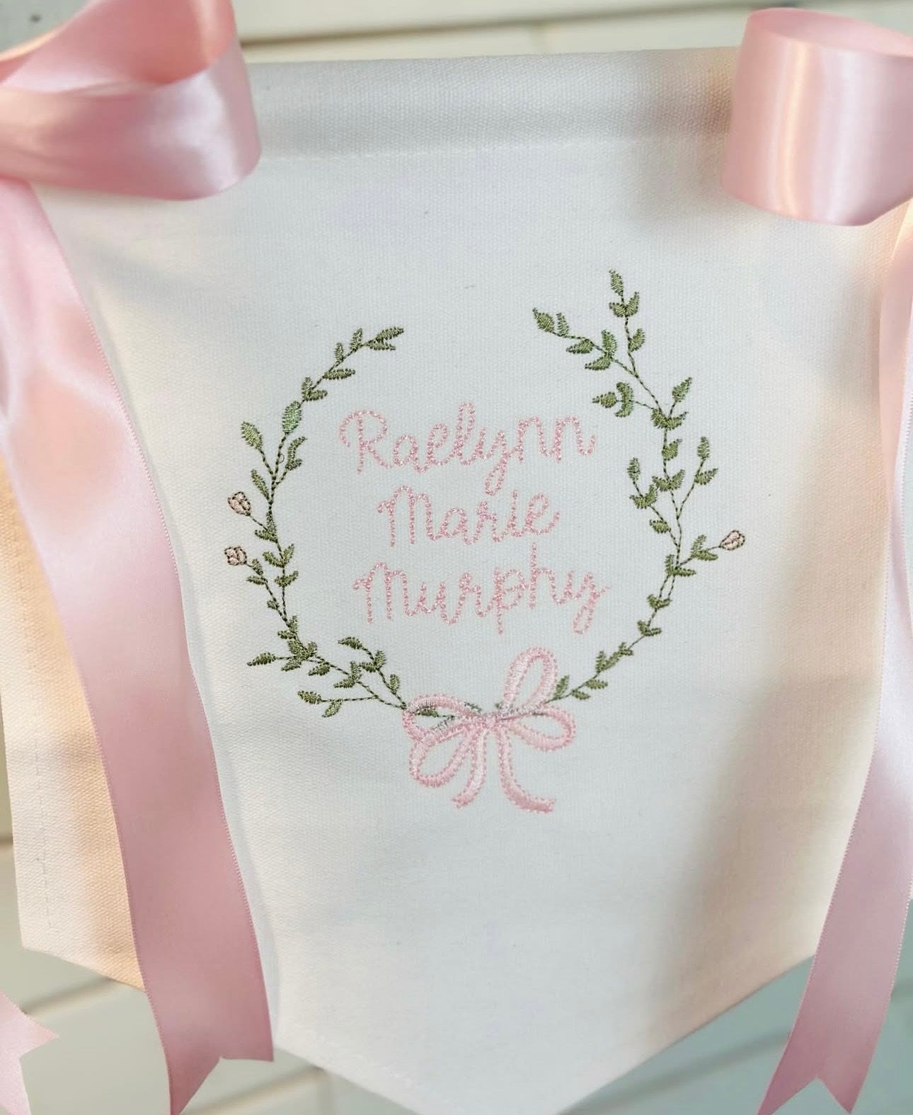 Simple Floral Crest Banner